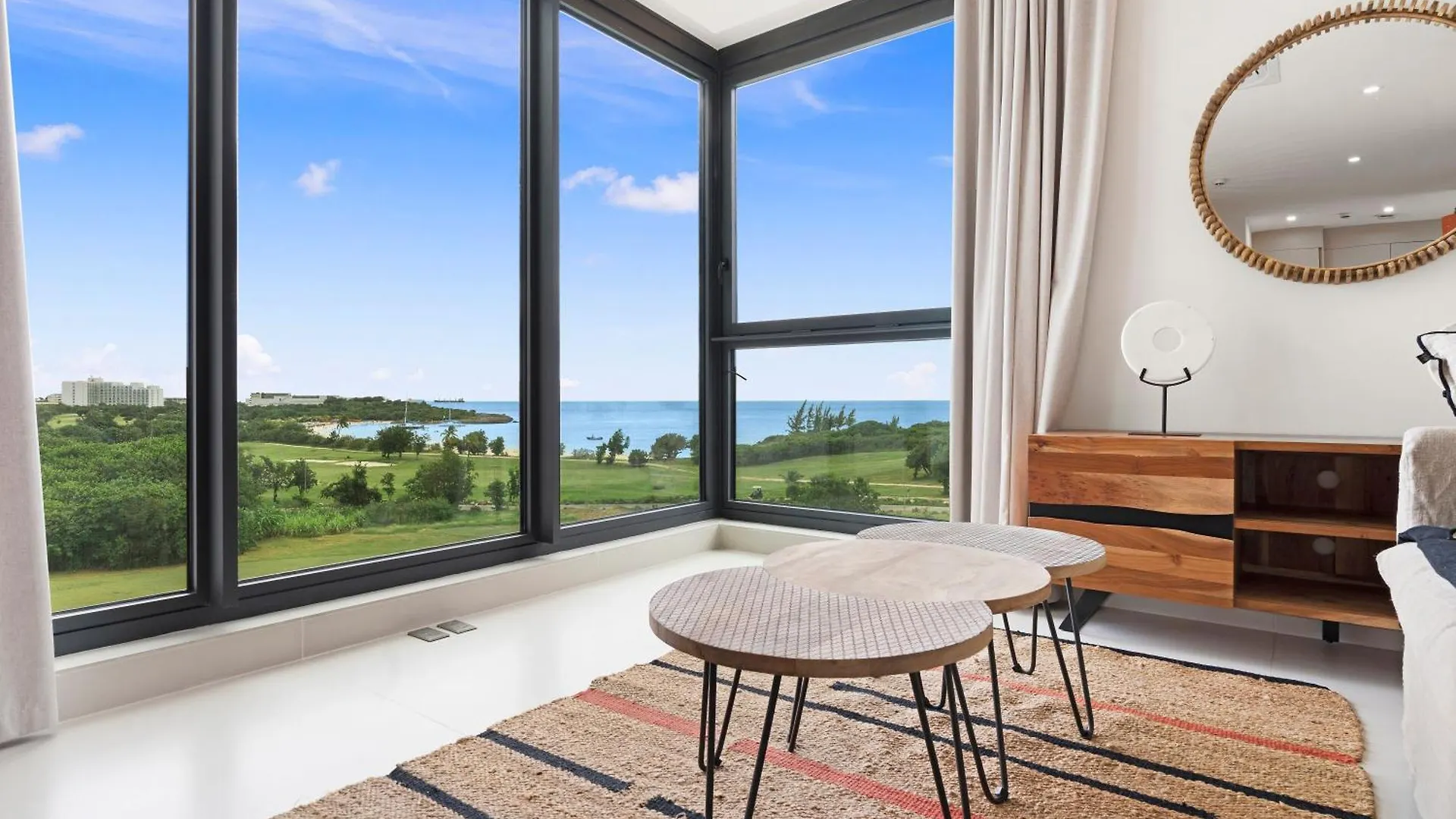 Apartment Fourteen At Mullet Bay Cupecoy