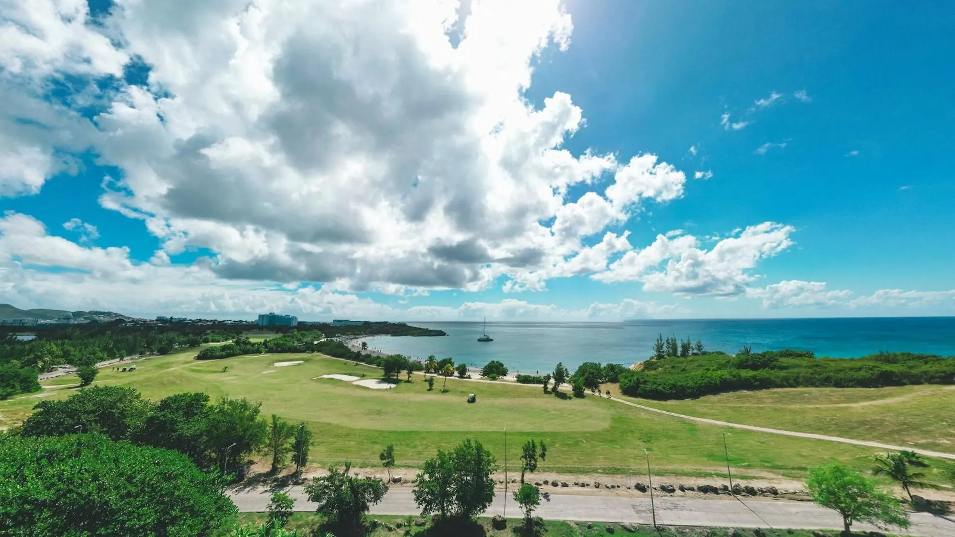Apartment Fourteen At Mullet Bay Cupecoy  Sint Maarten/Saint Martin