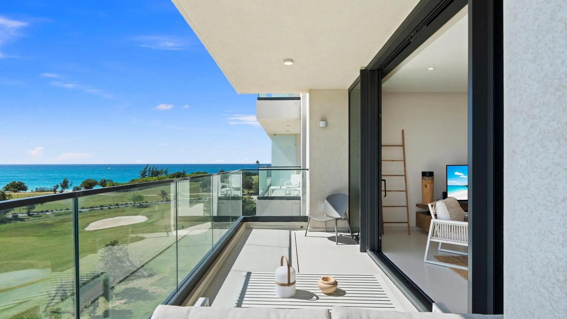 Fourteen at Mullet Bay Cupecoy  Appartement Cupecoy (Sint Maarten)